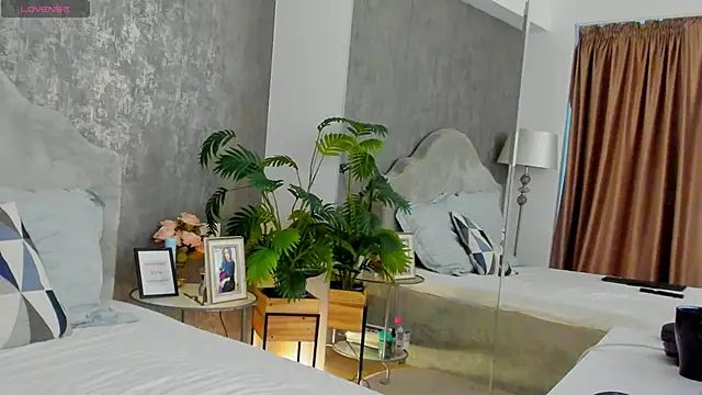 LisaCroft online show from 02-24-26, 05:38