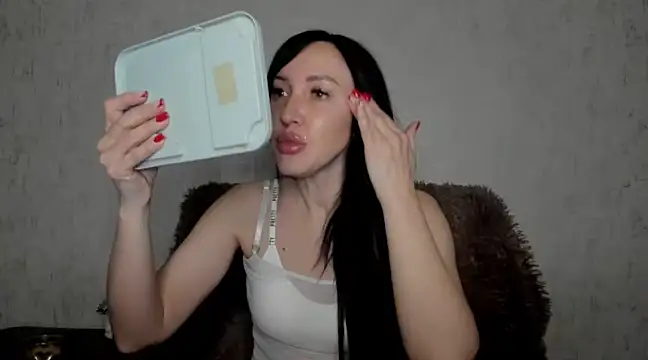 Snapshot of MissGulia chatting on 03-04-25, 02:06 MissGulia online show from 03-04-25, 02:06