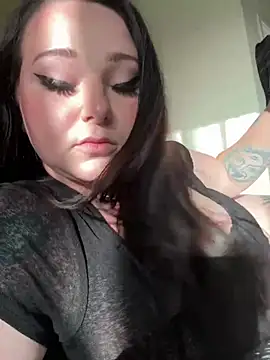 Kira tattoo online show from 05-10-26, 01:55