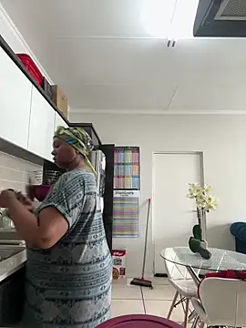 Bootyliciouse21X online show from 02-02-26, 10:58