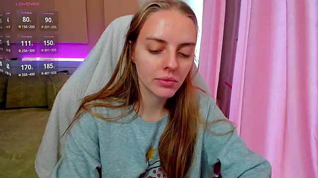 Snapshot of Jam_cream chatting on 01-14-26, 08:31 Jam cream online show from 01-14-26, 08:31