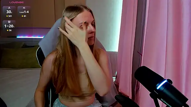 Snapshot of Jam_cream chatting on 01-16-26, 08:18 Jam cream online show from 01-16-26, 08:18