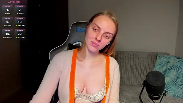 Snapshot of Jam_cream chatting on 03-01-26, 07:49 Jam cream online show from 03-01-26, 07:49