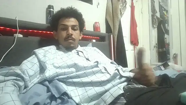 Snapshot of bigdickjojo69 chatting on 05-04-26, 10:06 bigdickjojo69 online show from 05-04-26, 10:06