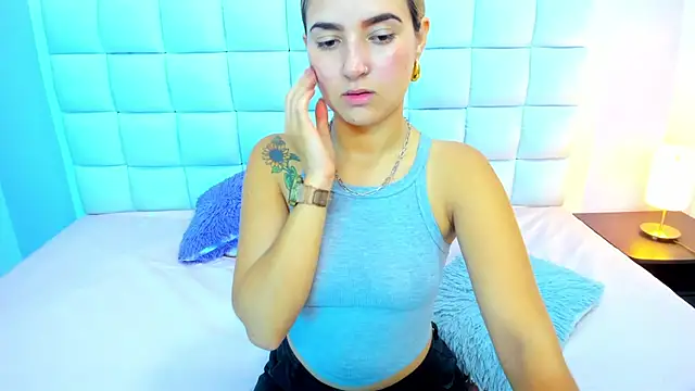 teresasroom  online show from 11-06-25, 02:51