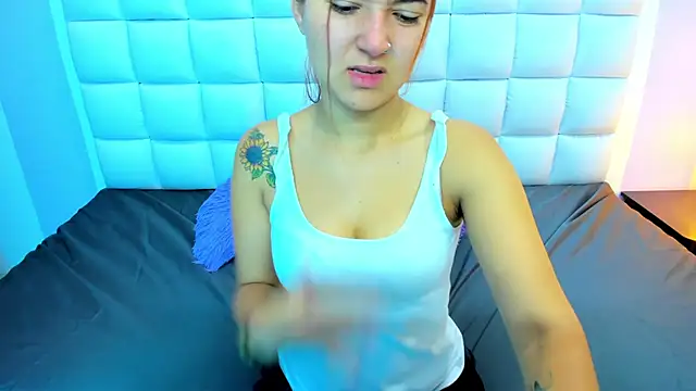 teresasroom  online show from 04-18-26, 11:36