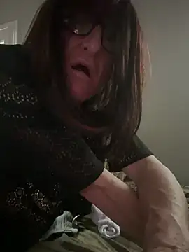 HelloKittyLapDog online show from 03-16-26, 04:55