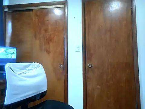 longdick4you8686 online show from 02-09-25, 03:45