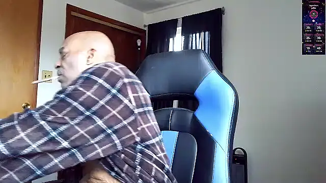 longdick4you8686 online show from 03-02-26, 01:07