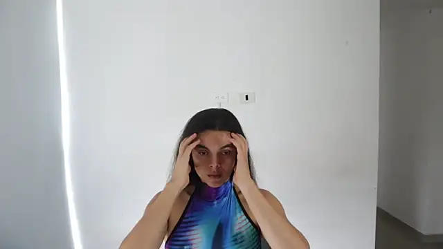  Vahos  online show from 02-06-25, 06:13