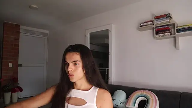 Snapshot of _Vahos_ chatting on 03-02-26, 07:21 Vahos online show from 03-02-26, 07:21