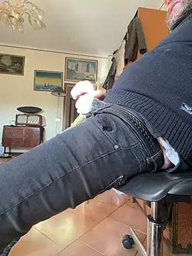 SsdobermannsS online show from 04-17-26, 03:48