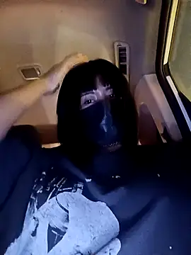 Latin summer online show from 12-18-24, 01:37