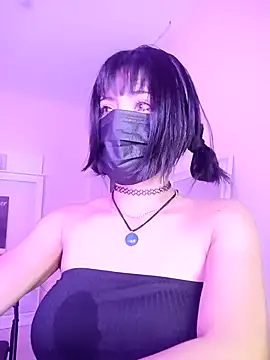 Latin summer online show from 12-19-24, 12:45