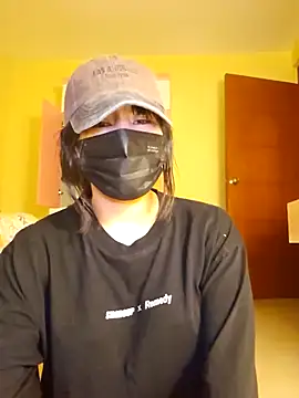 Latin summer online show from 11-25-25, 03:50