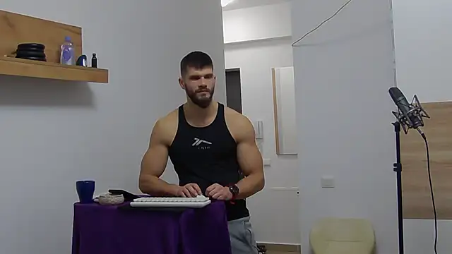 MauroTwin online show from 02-12-25, 05:48