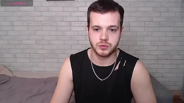 Snapshot of Alexxx_horny chatting on 05-03-26, 11:27 Alexxx horny online show from 05-03-26, 11:27