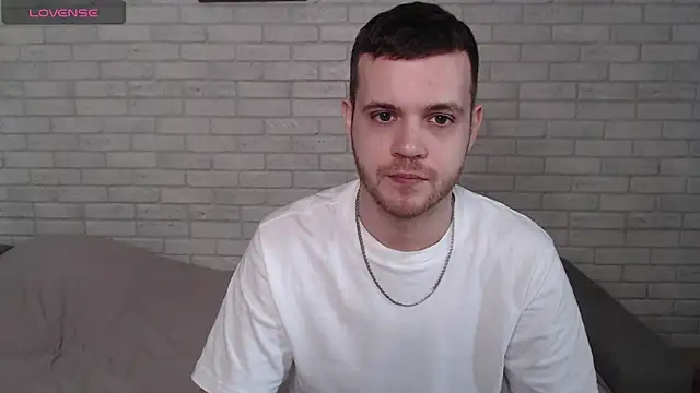Snapshot of Alexxx_horny chatting on 05-18-26, 09:26 Alexxx horny online show from 05-18-26, 09:26