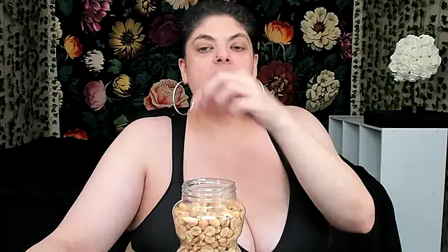 Snapshot of Exotic-Melons chatting on 03-08-25, 04:23 Exotic-Melons online show from 03-08-25, 04:23