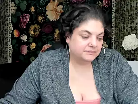 Snapshot of Exotic-Melons chatting on 12-14-25, 08:02 Exotic-Melons online show from 12-14-25, 08:02