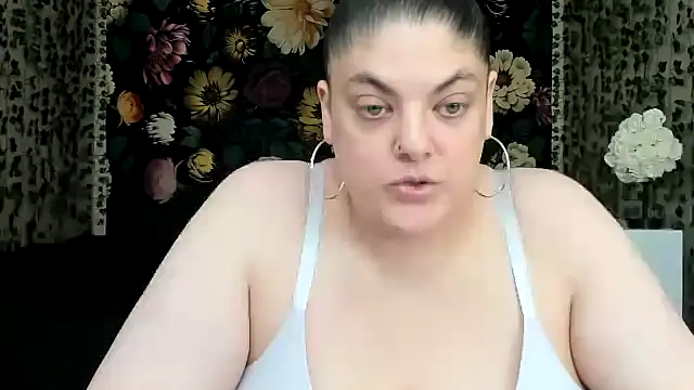 Exotic-Melons online show from 07-17-26, 10:36