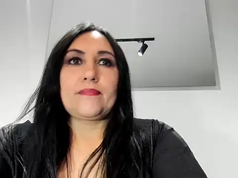 foxy-porn1 online show from 03-05-26, 07:54