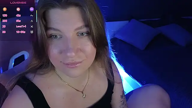 Snapshot of Fairy__Sofia chatting on 03-18-25, 08:25 Fairy Sofia online show from 03-18-25, 08:25