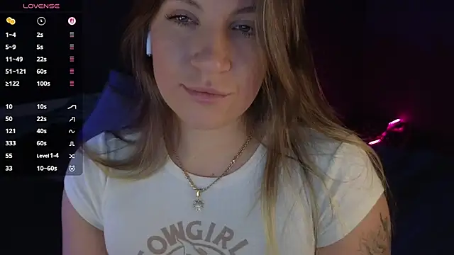 Snapshot of Fairy__Sofia chatting on 10-21-25, 10:27 Fairy Sofia online show from 10-21-25, 10:27