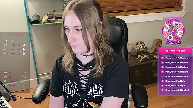 luluvaladon online show from 03-07-25, 01:20