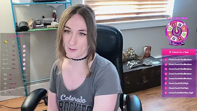 luluvaladon online show from 03-10-25, 10:24