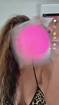 Snapshot of YOURSDEBORA chatting on 11-18-25, 08:02 YOURSDEBORA online show from 11-18-25, 08:02