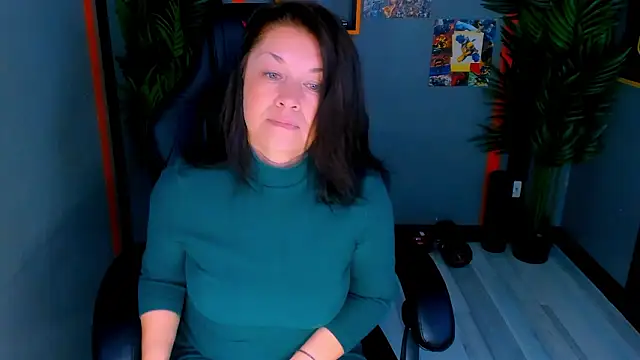 Snapshot of AnaMills chatting on 03-05-26, 10:11 AnaMills online show from 03-05-26, 10:11