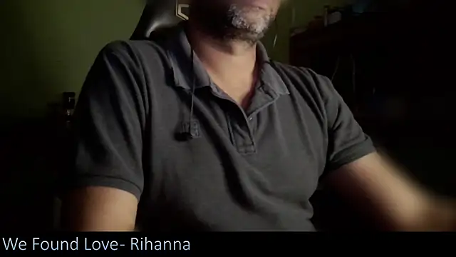 Snapshot of _x_rated_ chatting on 02-06-25, 04:36 x rated online show from 02-06-25, 04:36