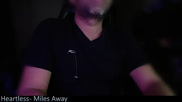 Snapshot of _x_rated_ chatting on 03-19-25, 08:11 x rated online show from 03-19-25, 08:11