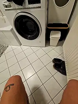 NiceHunter89 online show from 10-19-25, 07:36