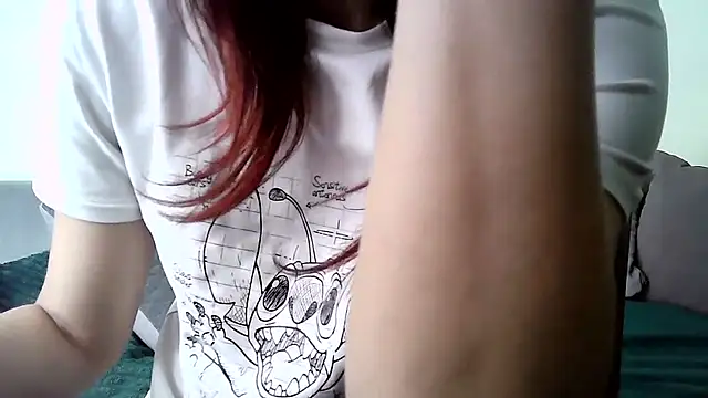 Snapshot of Katesweetkate chatting on 01-14-26, 10:54 Katesweetkate online show from 01-14-26, 10:54