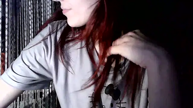 Snapshot of Katesweetkate chatting on 02-05-26, 10:03 Katesweetkate online show from 02-05-26, 10:03