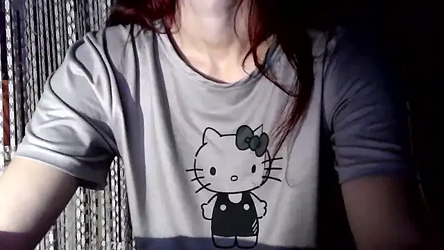 Snapshot of Katesweetkate chatting on 02-14-26, 10:39 Katesweetkate online show from 02-14-26, 10:39