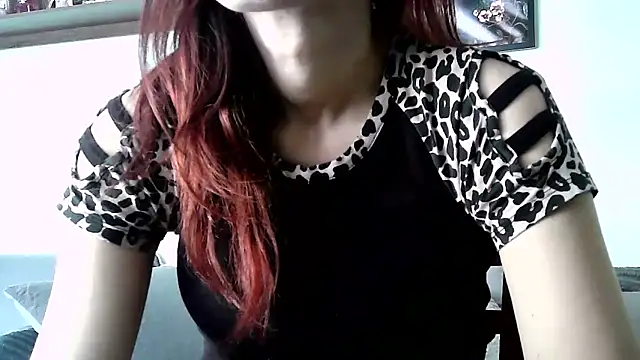 Snapshot of Katesweetkate chatting on 03-05-26, 09:27 Katesweetkate online show from 03-05-26, 09:27