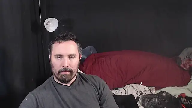 Snapshot of Metalstud chatting on 10-29-25, 09:49 Metalstud online show from 10-29-25, 09:49