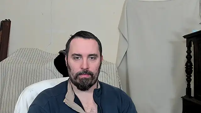 Snapshot of Metalstud chatting on 02-07-26, 11:41 Metalstud online show from 02-07-26, 11:41