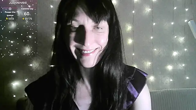 MarieODahliaS online show from 12-19-25, 10:33