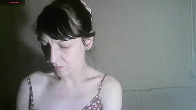 MarieODahliaS online show from 04-12-26, 02:55