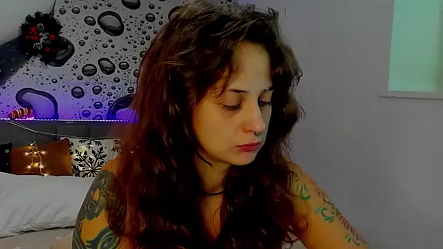 AlmaFancy online show from 01-06-26, 08:51