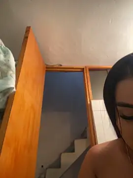 Emma Brown 12 online show from 06-19-26, 09:29