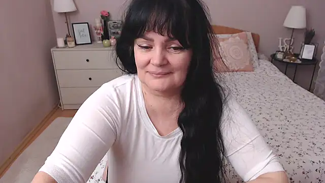 Snapshot of LeveMe2Nightt chatting on 12-04-24, 01:31 LeveMe2Nightt online show from 12-04-24, 01:31