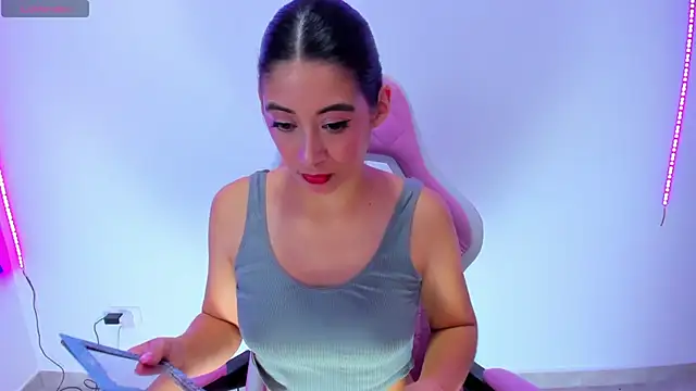 MeganWhite3 online show from 02-16-25, 07:15