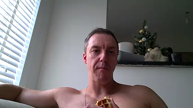 ploki2180 online show from 12-21-25, 12:01