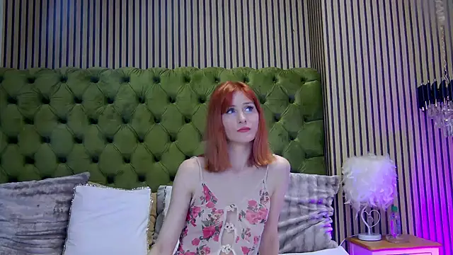 SiennaShapiro online show from 07-28-26, 09:04