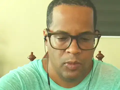 Snapshot of thesugar32 chatting on 07-28-26, 12:48 thesugar32 online show from 07-28-26, 12:48